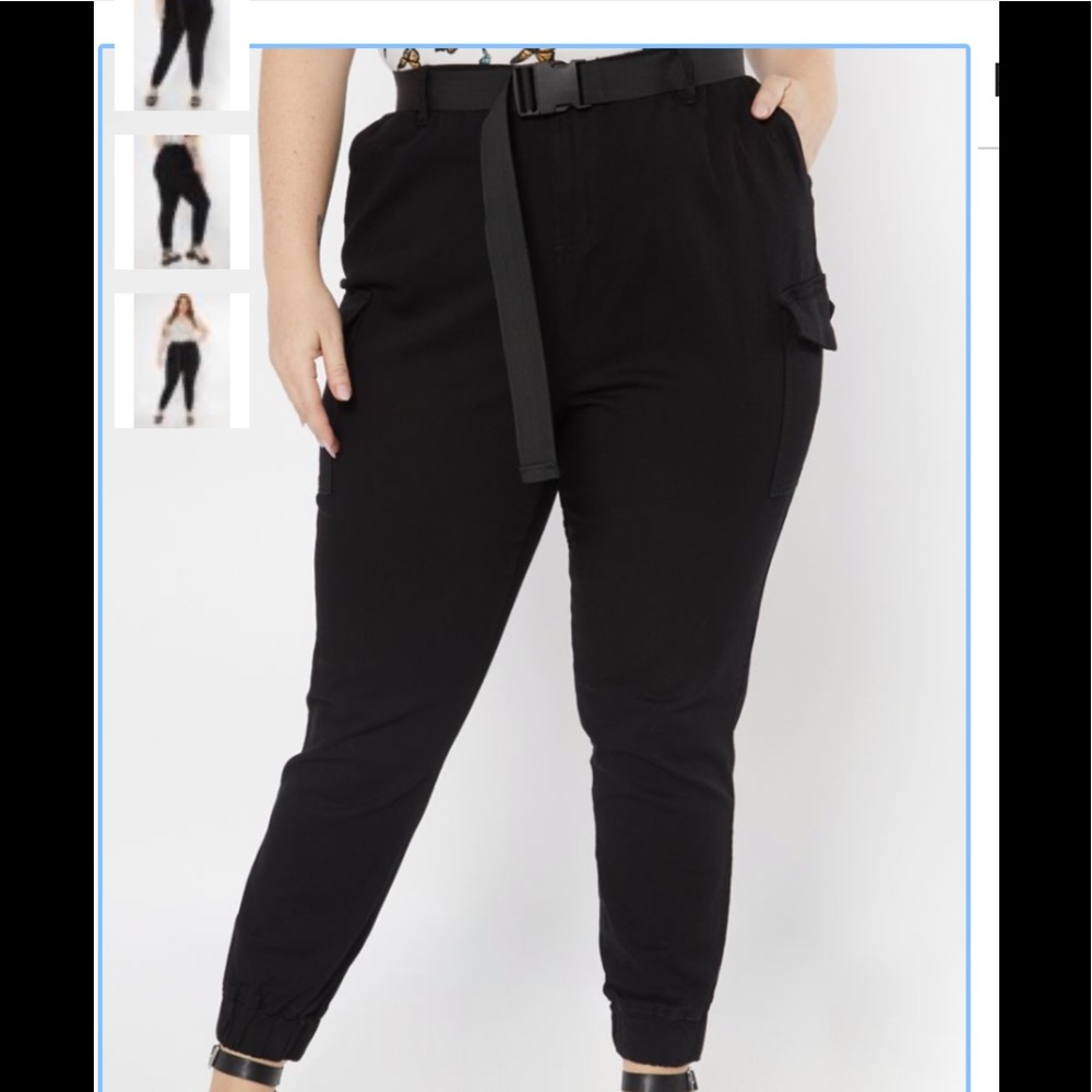 Women’s Plus Black Belted Cargo Joggers (NWT)